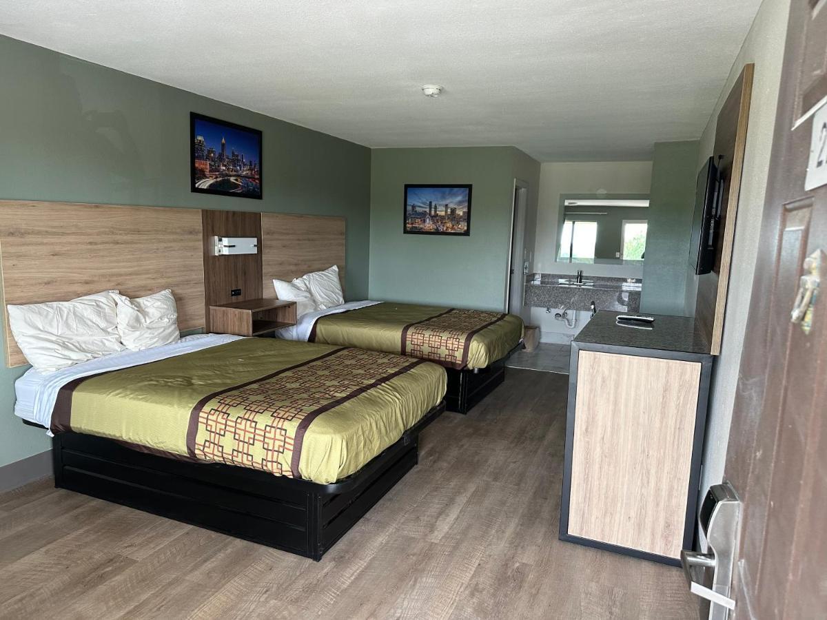 Deer Acres Inn Monroe Bagian luar foto