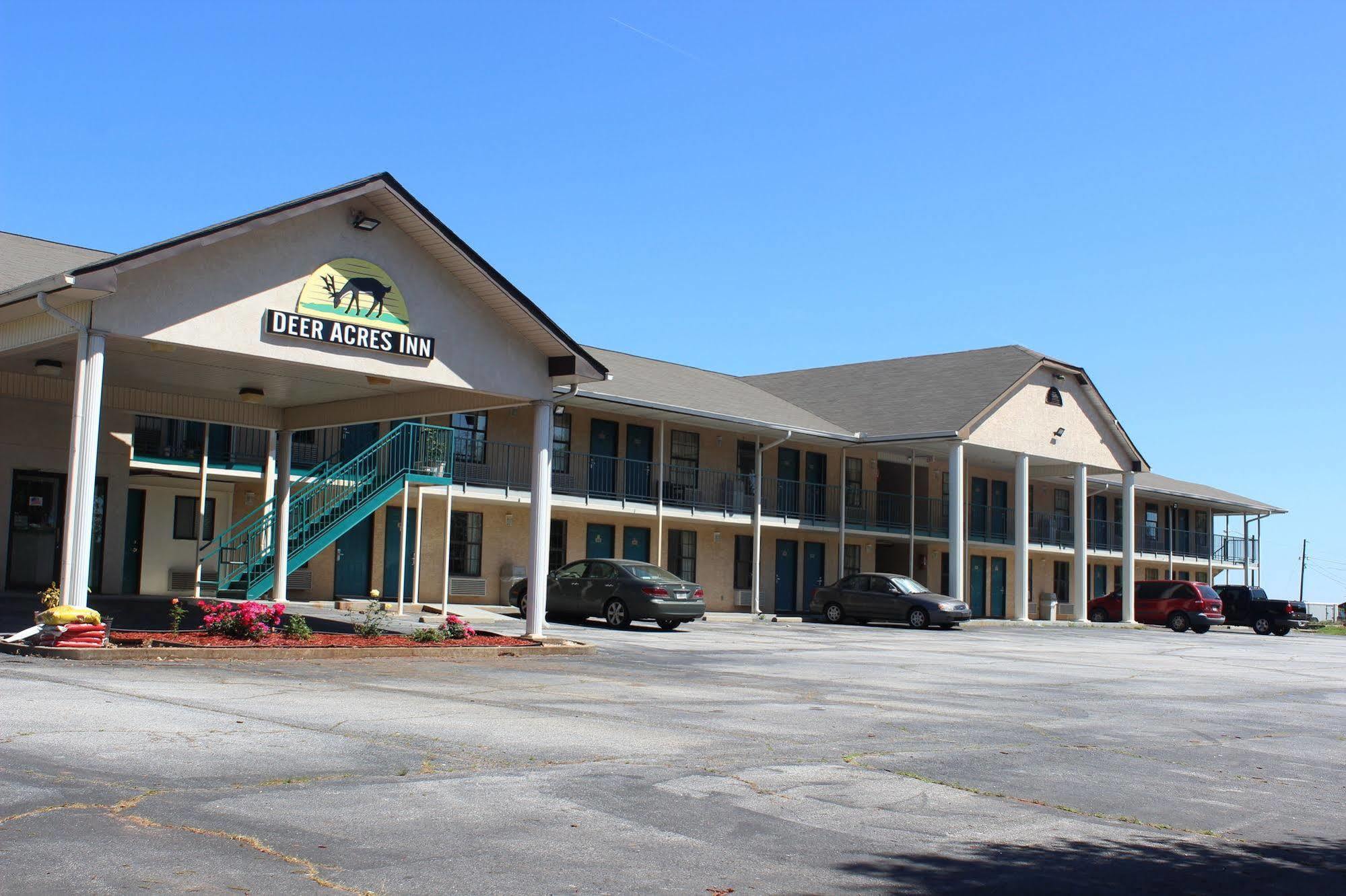 Deer Acres Inn Monroe Bagian luar foto